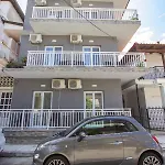 Anassa דירה *